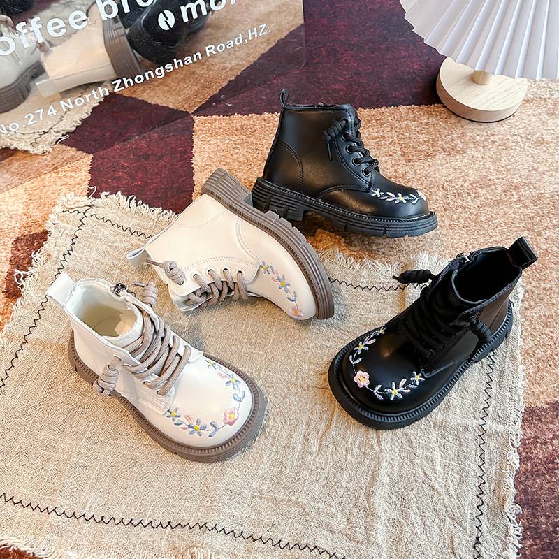 Girls' short boots embroidered flower leather boots children's fashion