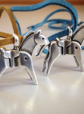 Lifeislaf马形状情侣款绑绳项链