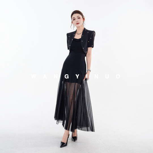 
MD Iino 2025 new summer fashion waist-closing designer suit short-sleeved jacket