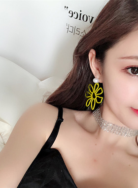 黄色耳环2019新款耳坠女适合夏天