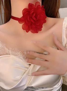 乘风吴宣仪同款红色花朵锁骨链