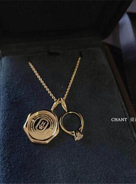 HVV18K金标志圆牌锁骨链