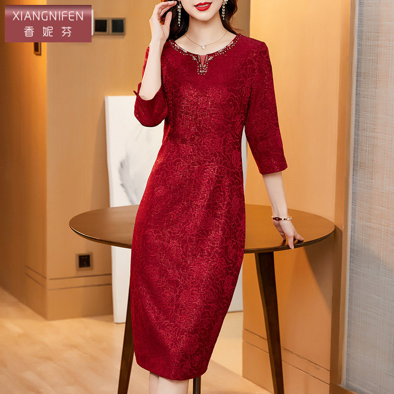 香妮芬刺绣钉珠高端奢华妈妈连衣裙 香妮芬连衣裙