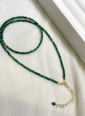 天然孔雀石项链女高级感小众宝石复古彩色绿色石头颈链珠珠锁骨链