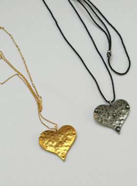 小众设计金色桃心吊坠项链女