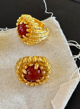 西班牙小众设计红色石头纹理戒指