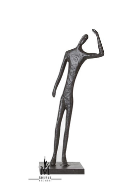 轻奢风铸铁人物创意雕塑软装摆件