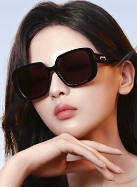 2025新品太阳眼镜成熟女士方框大气太阳眼镜渐进色遮阳眼镜PS1068