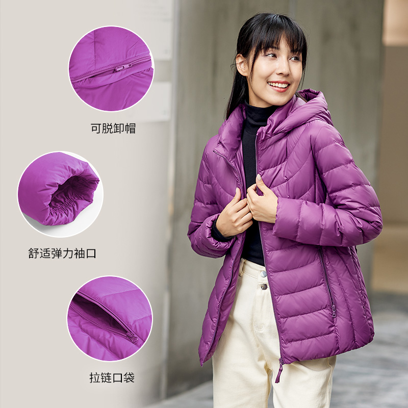 PDD218236A 坦博尔轻薄连帽羽绒服女短款 PDD218236A 坦博尔轻薄连帽羽绒服女短款