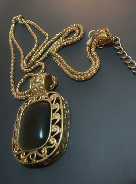 天然猫眼石金属镂空雕花镶嵌长链毛衣链欧洲宫廷古典个人设计师品