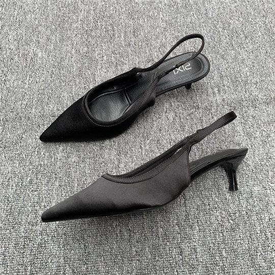 外贸原单春秋爆款时尚百搭休闲浅口尖头凉鞋女包头气质绸缎凉拖鞋