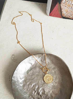 复古女王风钱币圆牌毛衣链