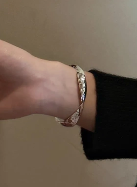 {抽象派}S925纯银韩版小众设计感波浪手环韩系时尚感简约重工手镯