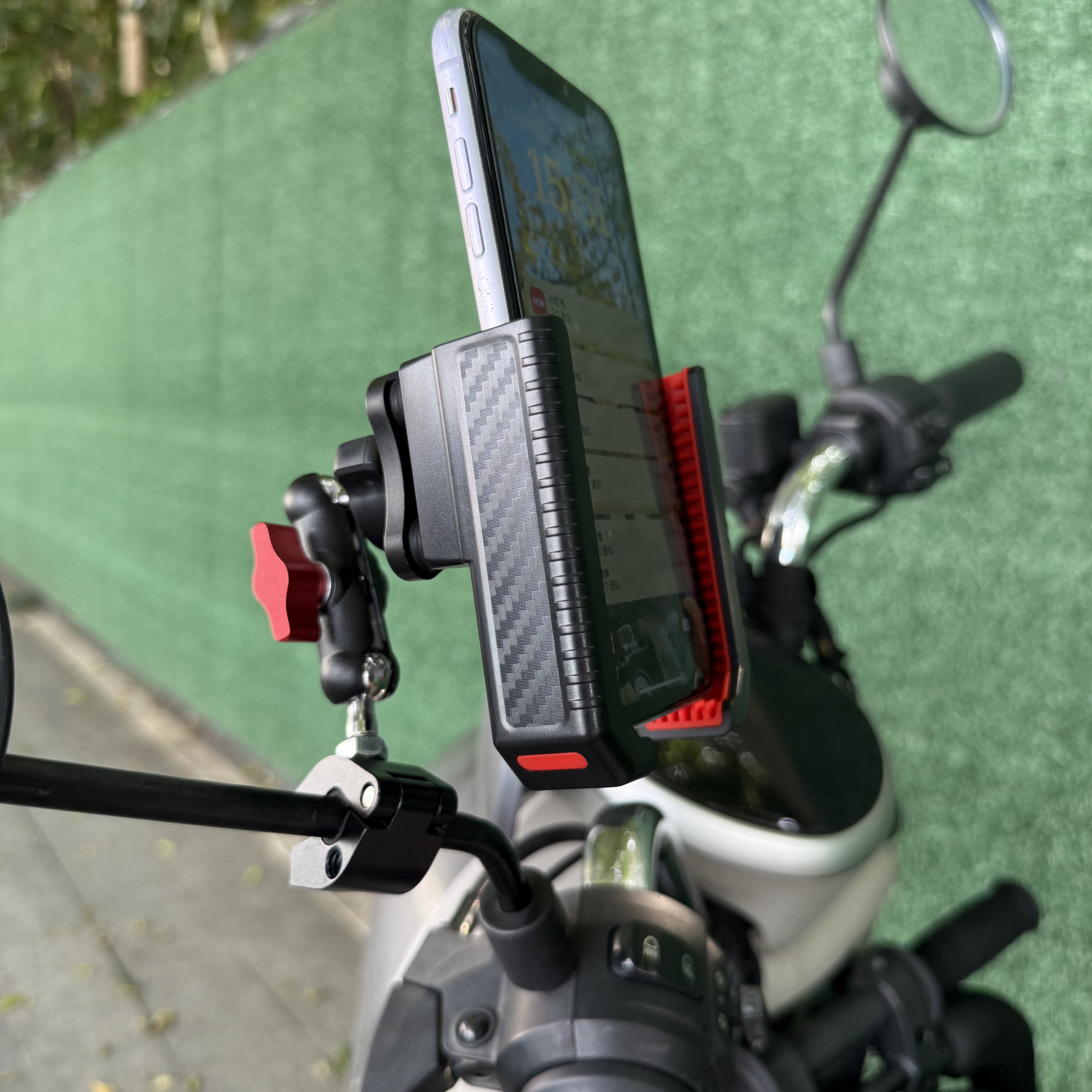 电动车免拆后视镜手机支架铝合金固定夹360豌豆荚减震手机夹快拆 - 图1