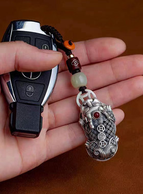 貔貅项链吊坠男女个性潮款高颜值汽车钥匙扣挂件复古民族风配饰品