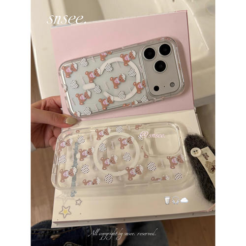 抱抱小熊！ins可爱插画亚克力透明磁吸全包大孔包按键手机壳适用于17/16promax/iphone15pro14 - 图1