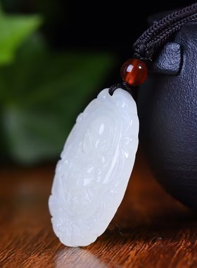 和田玉一生平安佛吊坠女款礼物