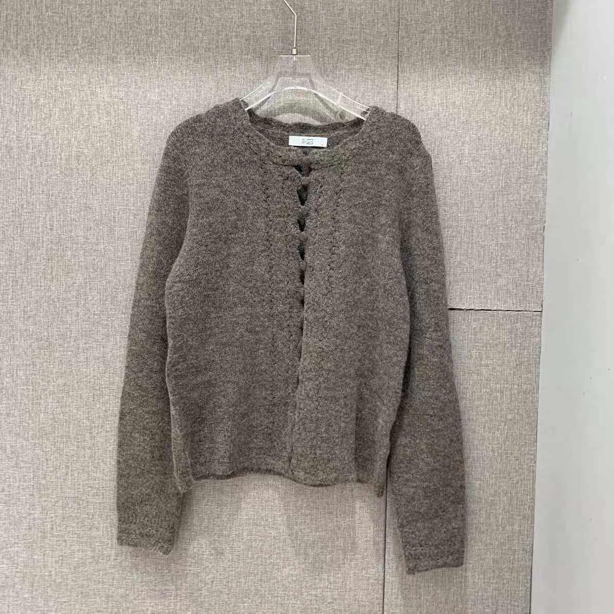 欧洲站2025冬季新款ph23圆领单排扣镂空钩花纯色针织毛衣开衫4746 - 图1