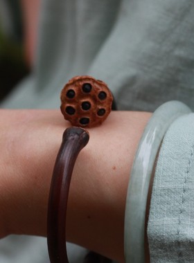 好事连连莲蓬木雕刻鸡血藤野生山南手镯情侣母亲节原创木镯子