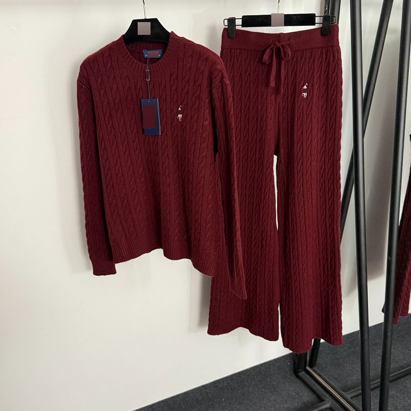 深圳南油货高端时尚新款针织套装马球刺绣麻花针织毛衣+休闲长裤 - 图2