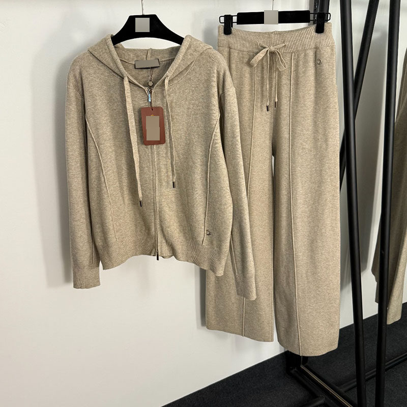 南油新款时尚针织套装 金属圈装饰长袖连帽拉链针织开衫外套+长裤,淘宝优惠券,粉丝福利购,淘宝优惠卷