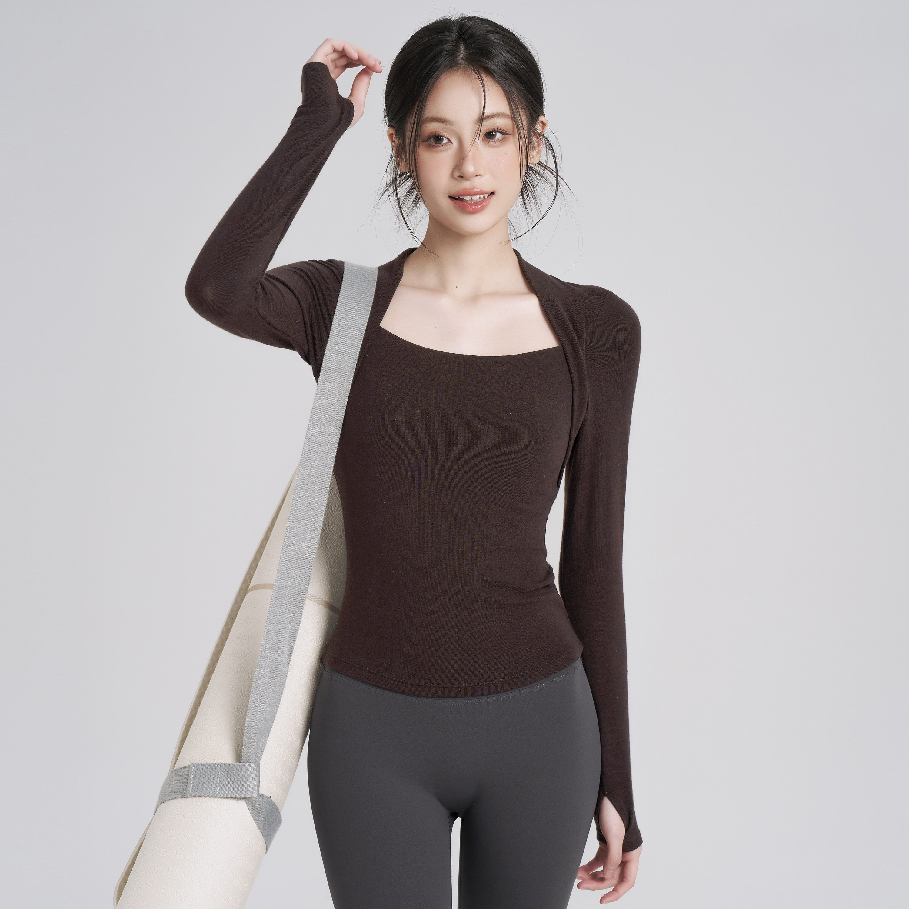 岚纹带胸垫健身服女紧身显瘦跑步运动长袖普拉提瑜伽上衣套装秋冬,淘宝优惠券,粉丝福利购,淘宝优惠卷