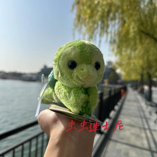 上海迪士尼乐园玲娜贝儿达菲毛绒迷你宝宝7英寸磁贴肩膀趴趴公仔 - 图2