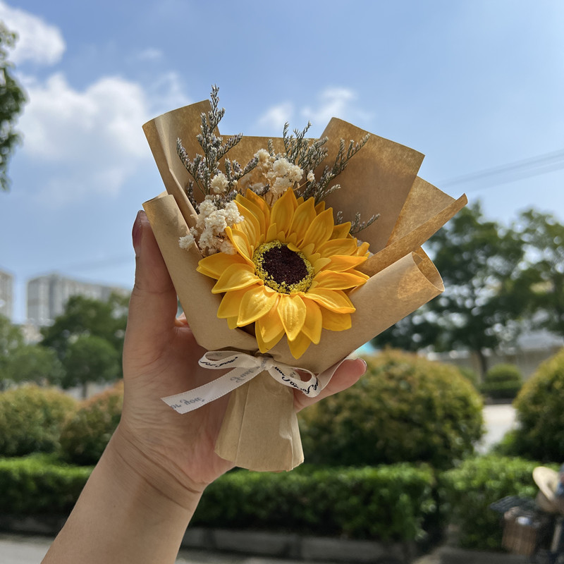 伴手礼手工永生干花花束节日生日婚庆礼盒搭配伴娘回礼家居装饰 - 图0