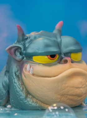 顽去桌面工艺品招财摆件