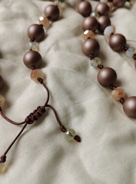 青岛外贸饰品毛衣链国潮时尚质感玻璃珠子简洁百搭气质长款项链