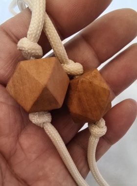 青岛外贸首饰品服装配饰毛衣链潮流时尚绳子编制木质吊坠长款项链