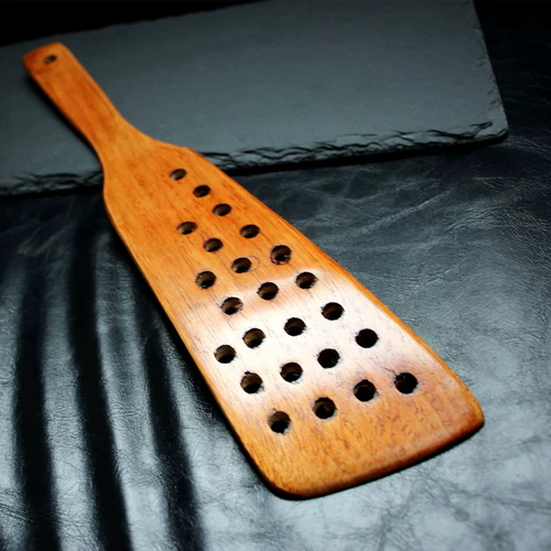 Деревянная лопата из японского стиля Сплюснутая кастрюль Деревянная лопата с дырой дома не -стабиль