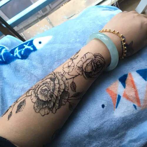 暂时性手绘纹身膏持久黑色HENNA TATTOO25克彩绘海娜膏送绘画模板 - 图0