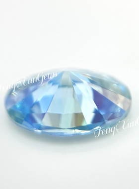 过钻笔有腰码海蓝色高级感莫桑钻蛋形椭圆形裸石 18K金首饰品主石