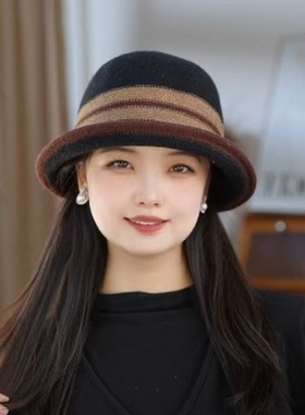 2025秋冬新款英伦风小礼帽气质百搭针织渔夫帽女显脸小保暖盆帽潮