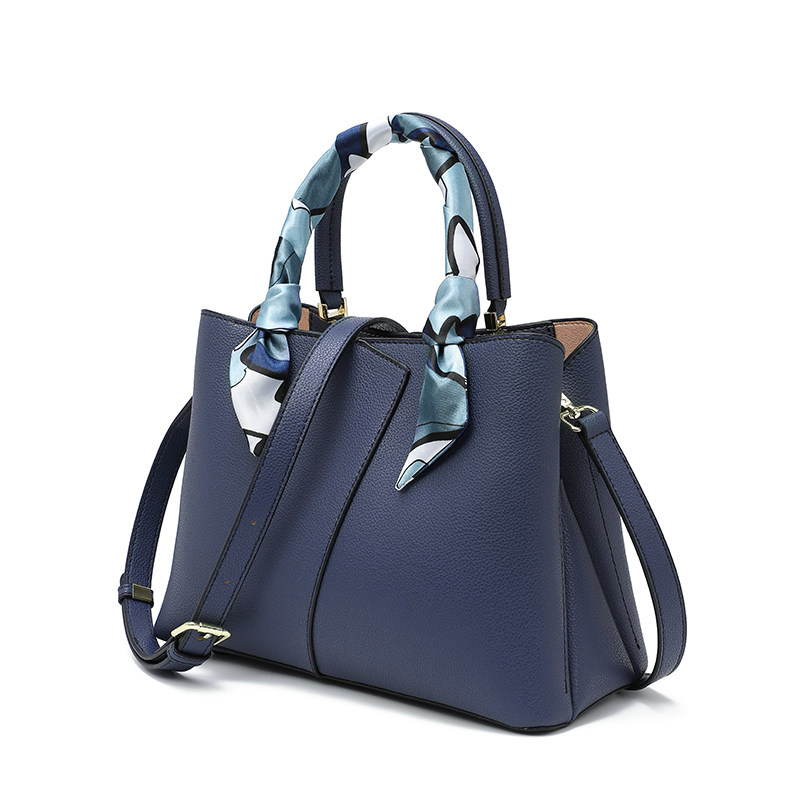 2021新款大气送妈妈包婆婆款大包包 品牧女士包袋