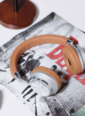 现代轻奢高级感耳机支架套装摆件