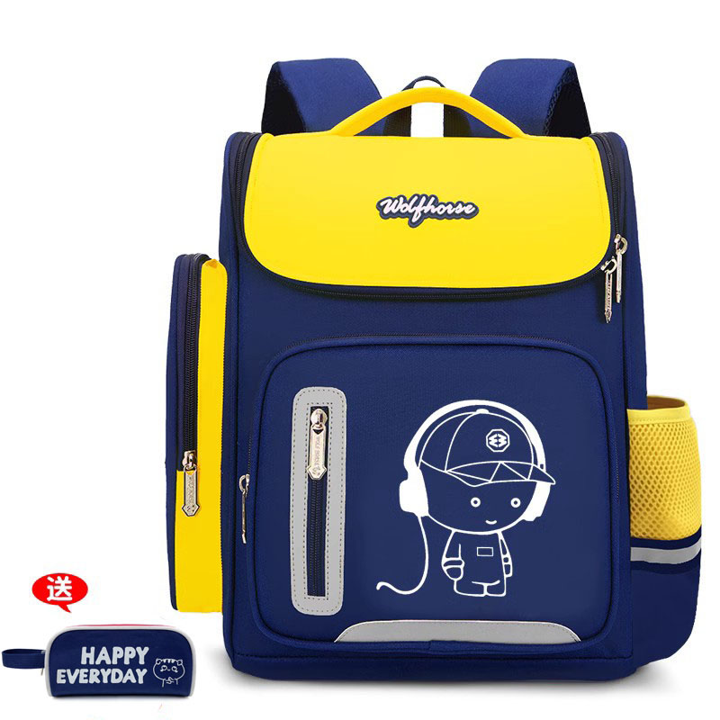 新款儿童书包男小学生一二三到六年级轻便防水卡通双肩背包女