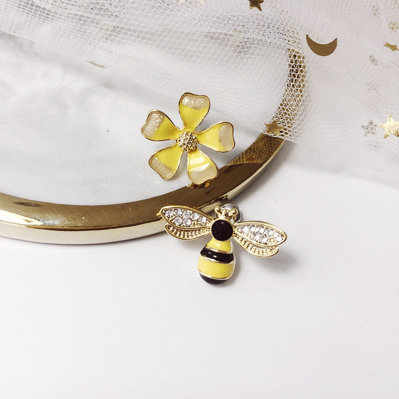 蜜蜂花朵女小雏菊2020年新款潮耳环 kxk耳环