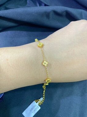 向卉意大利中古镭射金花迷你四叶草融合金手链