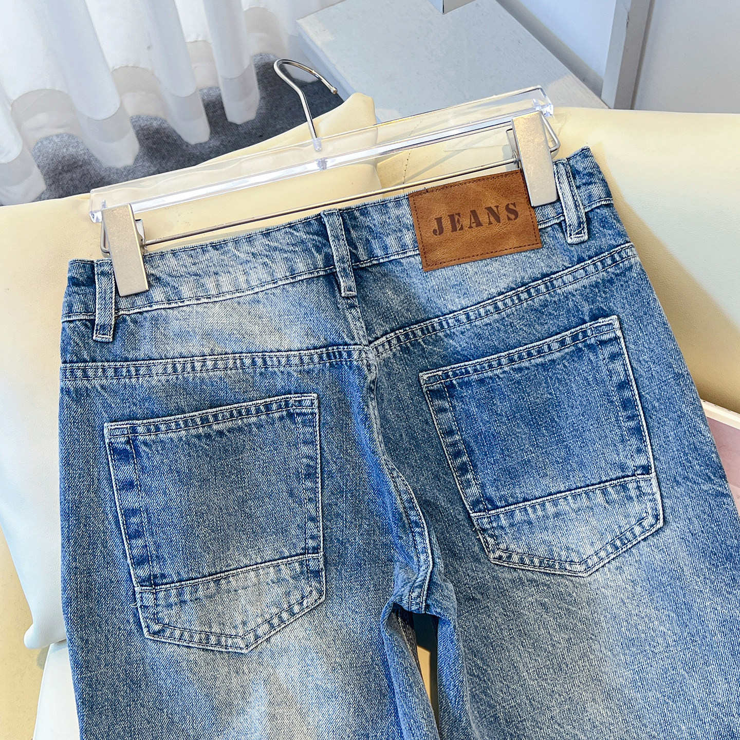 拉夏贝尔女款休闲牛仔喇叭裤深蓝低腰修身垂感显瘦微喇牛仔长裤子,淘宝优惠券,粉丝福利购,淘宝优惠卷