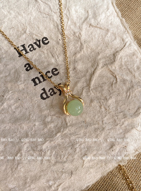 设计感几何绿色圆球项链女时尚气质高级感小众百搭2023年新款项饰