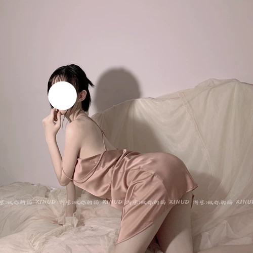 Сексуальная пижама, тонкая шелковая юбка, красивая спина, с лямками