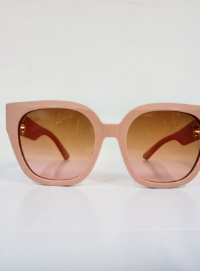 +副镜复古大框金色细节墨镜