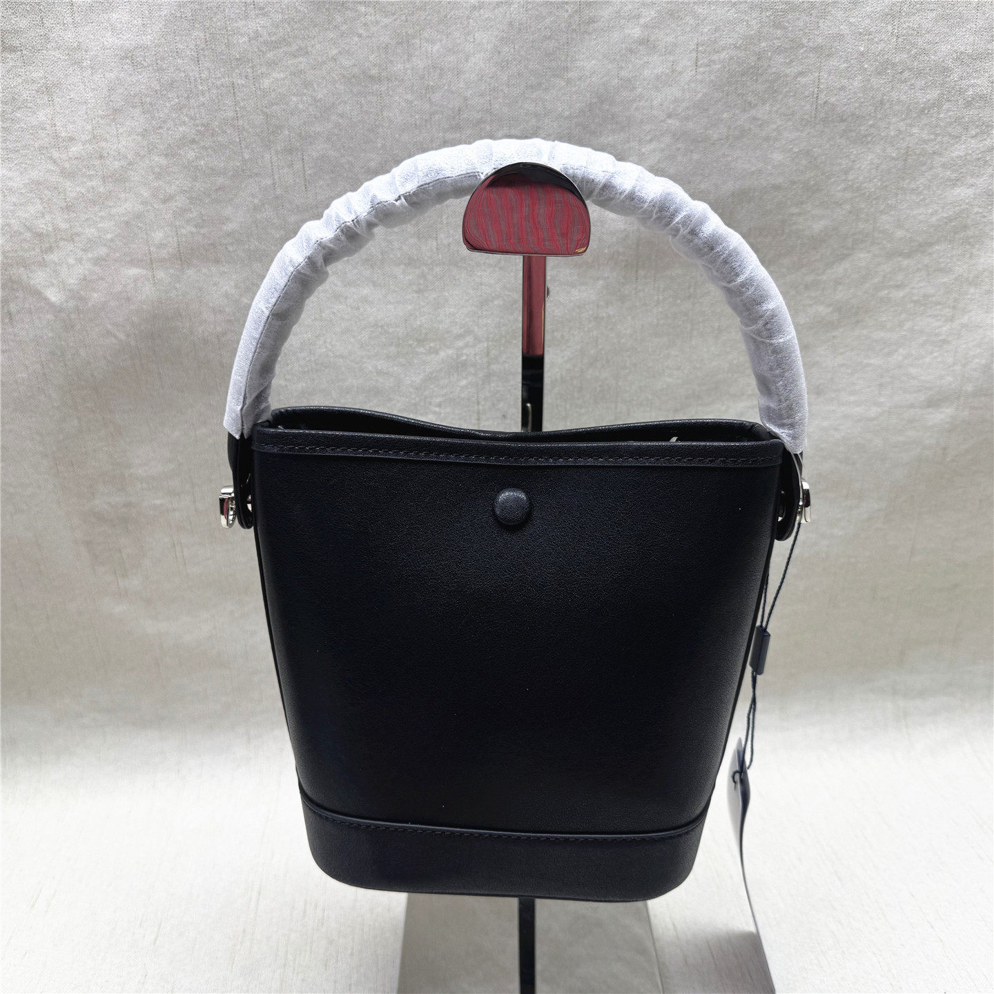 comely/康莉正品撤柜时尚百搭单肩斜挎水桶包女新款牛剖层手提包,淘宝优惠券,粉丝福利购,淘宝优惠卷