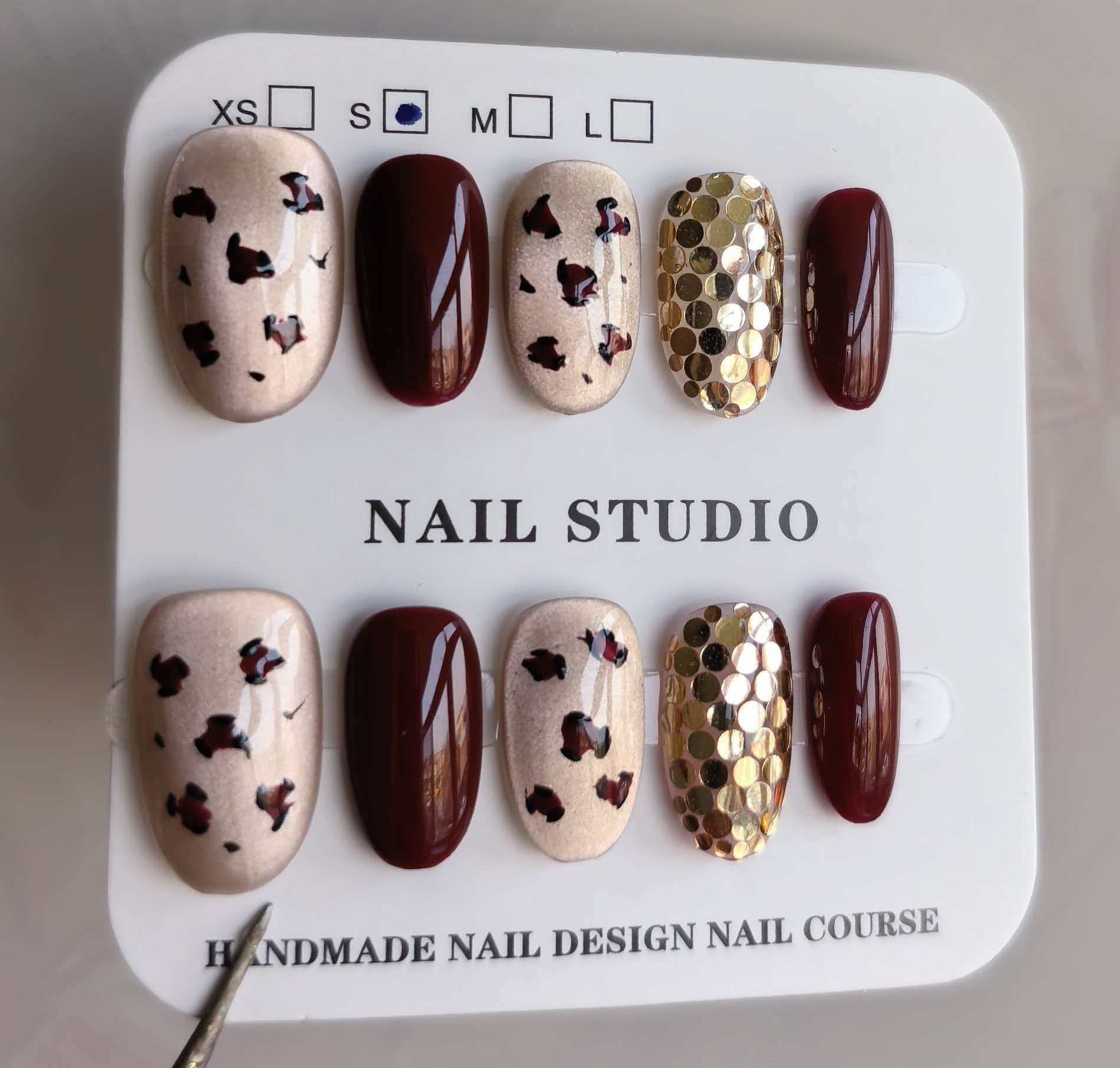 新款纯手工光疗穿戴甲短款秋冬豹纹猫眼美甲贴片高级感新年款美甲,淘宝优惠券,粉丝福利购,淘宝优惠卷