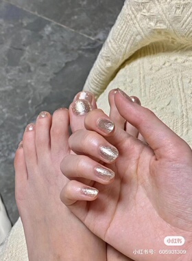 悦诗风吟指甲油脚趾免烤