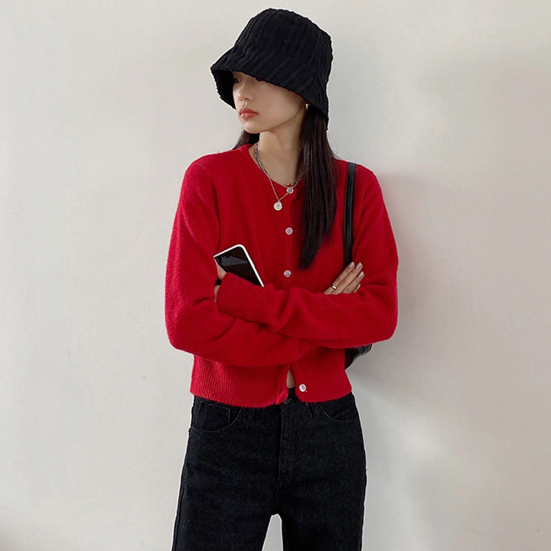 百思朵2020秋季圣诞红潮樱桃红毛衣 百思朵毛衣