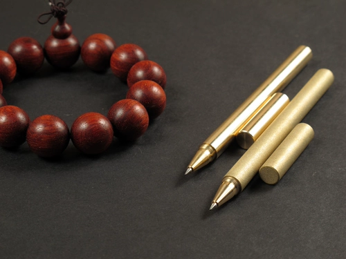 Прямая латунная ручная ручная ручка ретро -подпись медная ручка Pure Copper Metal Metal Defense Pen Edc
