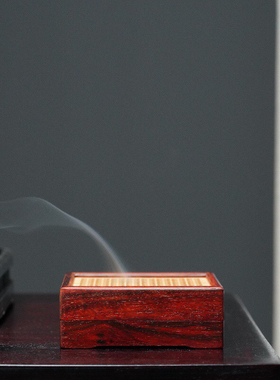 小叶紫檀黄杨木香盒尺寸 9x9x3.4cm氤氲朦胧似仙境摆放文房案头